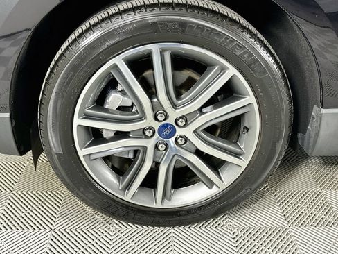 Used 2021 Ford Edge Titanium FWD image 30