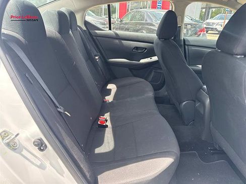 Used 2025 Nissan Sentra S FWD image 8