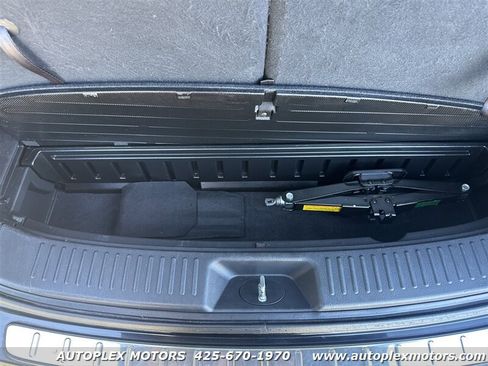 Used 2014 Kia Sorento SX w/ 3rd Row Package image 12