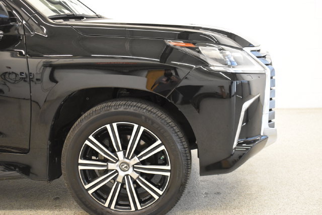 Used 2021 Lexus LX 570 4WD w/ Luxury Package image 13