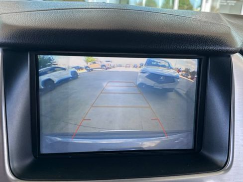 Used 2018 GMC Yukon SLT w/ Premium Edition RWD image 32