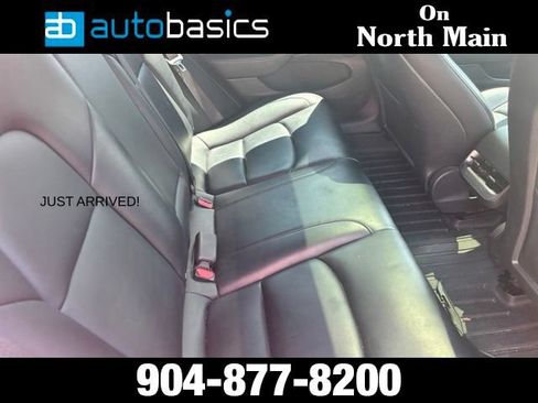 Used 2022 Tesla Model 3 RWD image 16