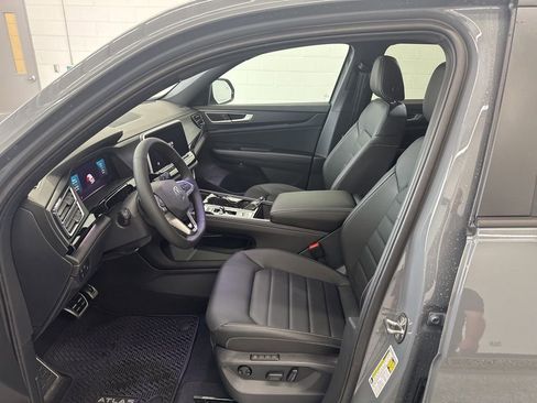 New 2026 Volkswagen Atlas Cross Sport SEL R-Line AWD/4WD image 23