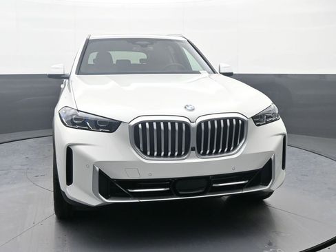 New 2026 BMW X5 xDrive40i AWD/4WD image 2