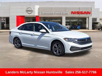 Used 2024 Volkswagen Jetta SE w/ Panoramic Sunroof Package FWD 360° Tour