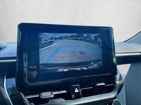 Used 2024 Toyota Corolla LE FWD image 21