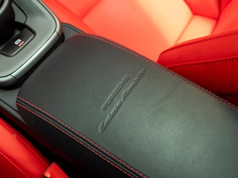 Certified 2026 Porsche 911 Carrera S RWD image 26