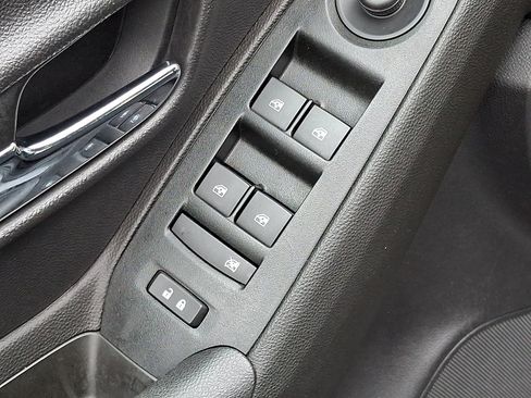 Certified 2019 Chevrolet Trax LS image 26