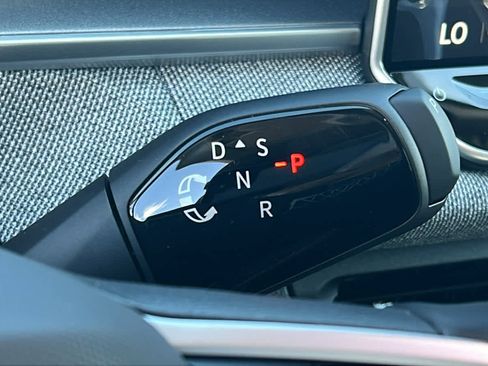 New 2026 Volkswagen Tiguan S image 13