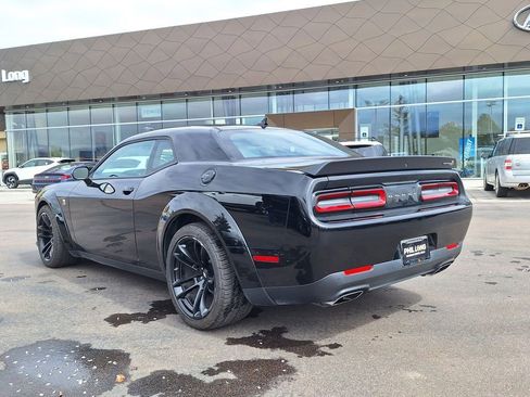 Used 2022 Dodge Challenger R/T Scat Pack RWD image 5