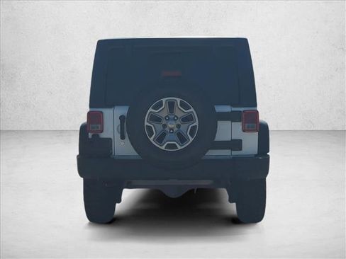 Used 2017 Jeep Wrangler Unlimited Rubicon w/ Connectivity Group image 6