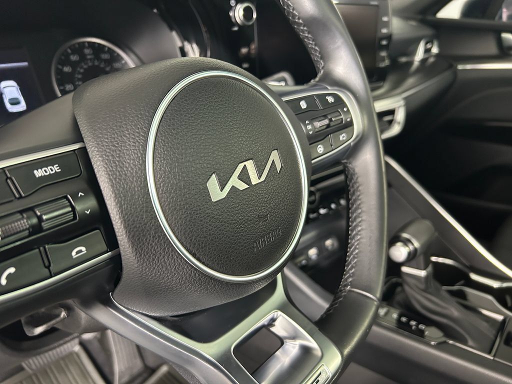 Used 2023 Kia K5 GT FWD image 18