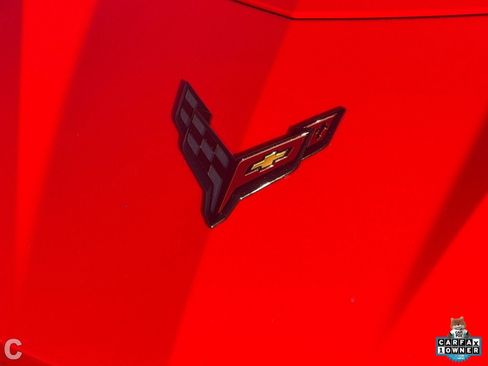 Used 2020 Chevrolet Corvette Stingray Premium Cpe w/ 3LT Preferred Equipment Group image 7