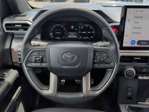 Used 2024 Toyota Tacoma TRD Sport AWD/4WD image 11