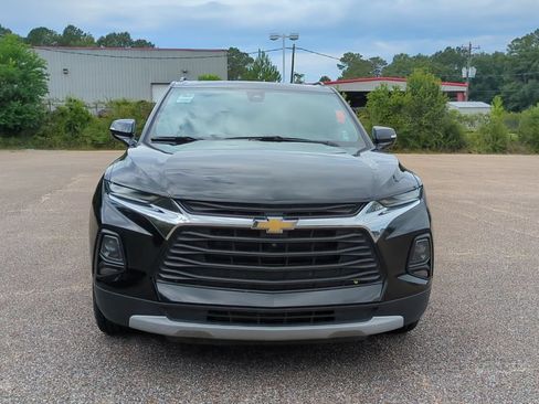 Used 2020 Chevrolet Blazer LT w/ Sound & Technology Package FWD image 2