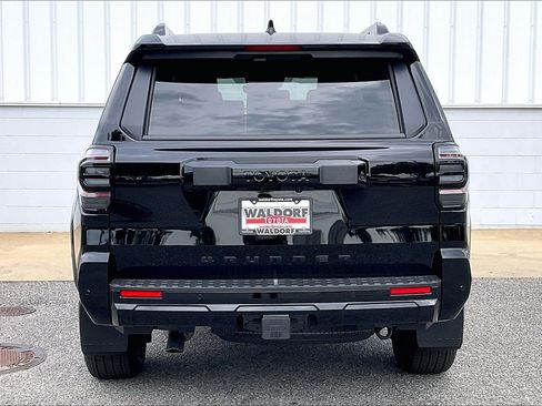 New 2026 Toyota 4Runner TRD Sport Premium AWD/4WD image 5