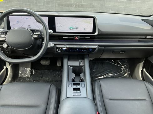 Used 2023 Hyundai Ioniq 6 SEL RWD image 15