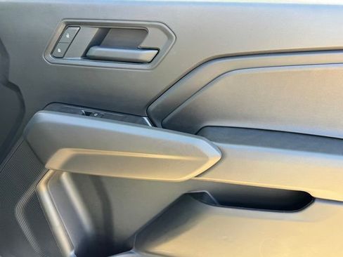 New 2026 Chevrolet Colorado Trail Boss w/ Midnight Edition AWD/4WD image 8