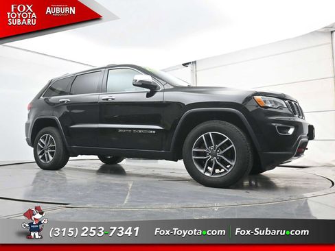 Used 2020 Jeep Grand Cherokee Limited w/ Trailer Tow Group IV image 20