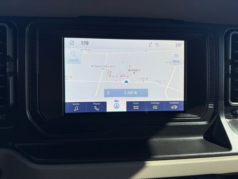 Used 2023 Ford Bronco Big Bend w/ Sasquatch Package image 28