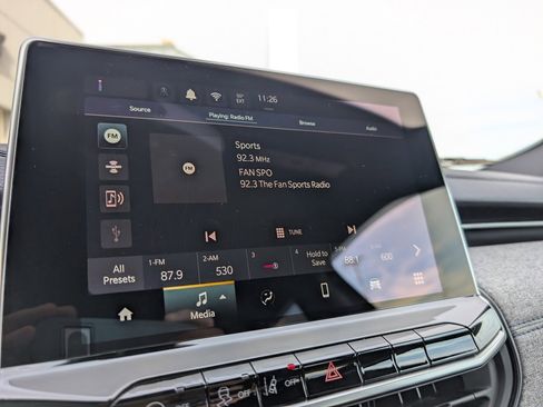 Used 2024 Jeep Compass Sport image 23