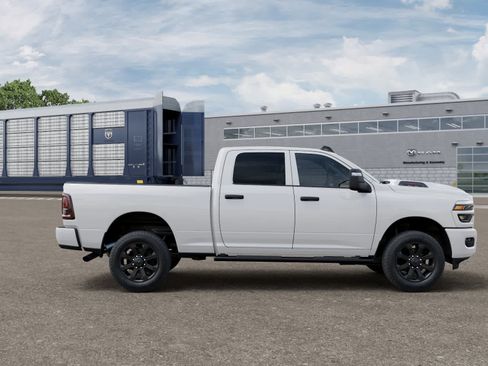 New 2026 RAM 2500 Tradesman AWD/4WD image 21