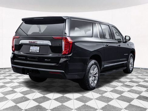 Used 2021 GMC Yukon XL SLT image 12