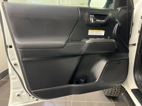 Used 2019 Toyota Tacoma TRD Pro w/ Desert Air Intake Package image 31