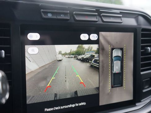 Used 2024 Ford F350 Lariat image 17