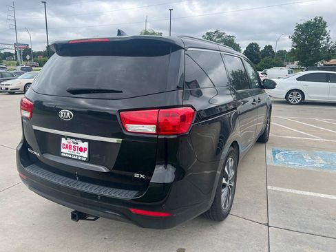 Used 2016 Kia Sedona SX FWD image 6