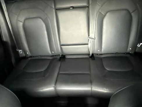 Used 2023 Land Rover Defender 110 V8 AWD/4WD image 12