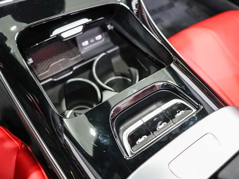 Certified 2026 Mercedes-Benz CLE 450 4MATIC Cabriolet image 28