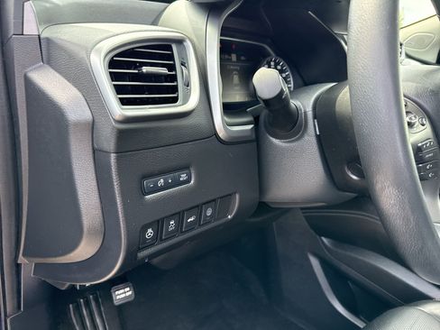 Used 2020 Nissan Murano SL w/ Moonroof Package AWD/4WD image 14