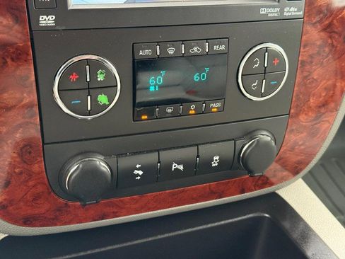 Used 2013 Chevrolet Tahoe 2WD Hybrid image 17