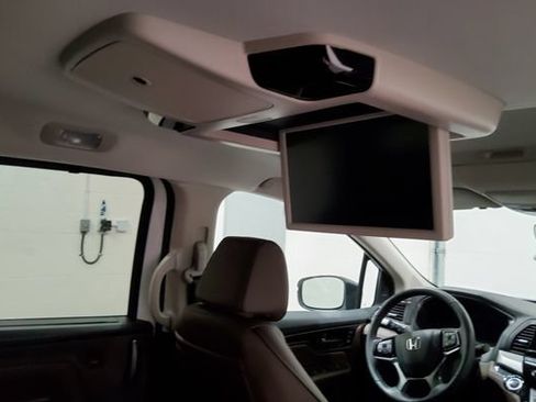 Used 2025 Honda Odyssey Touring image 24