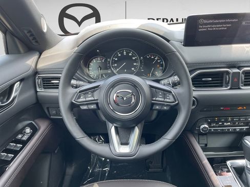 New 2025 MAZDA CX-5 Signature image 11