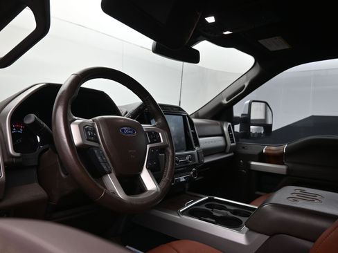Used 2022 Ford F250 King Ranch w/ King Ranch Ultimate Package image 17