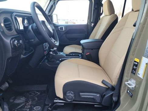 New 2026 Jeep Gladiator Willys image 17