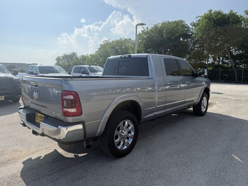 Used 2019 RAM 2500 Limited AWD/4WD image 4