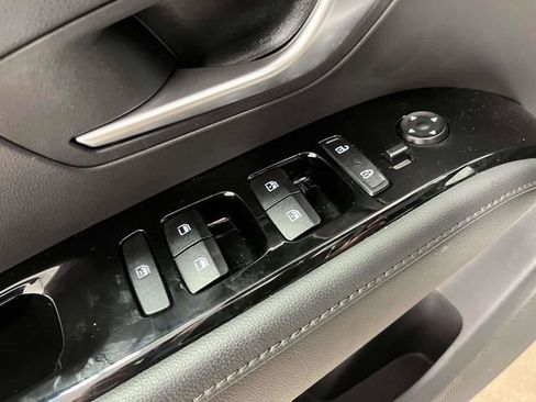 Certified 2024 Hyundai Santa Cruz Limited image 19