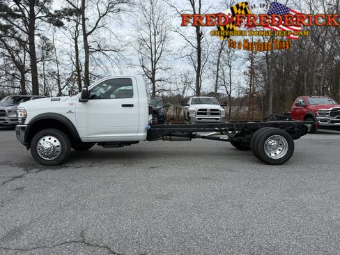 Used 2024 RAM 4500 Tradesman RWD image 4