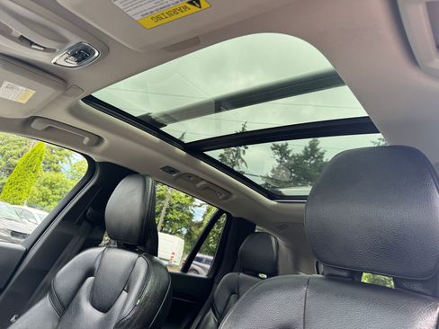 Used 2019 Volvo XC90 T6 Momentum w/ Advanced Package AWD/4WD image 26
