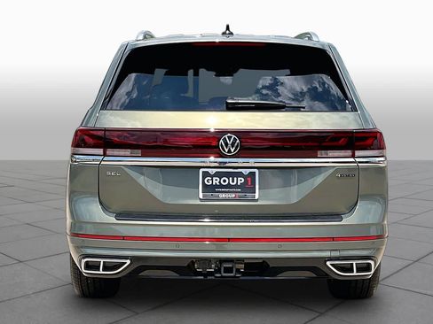 Used 2026 Volkswagen Atlas SEL Premium R-Line AWD/4WD image 5
