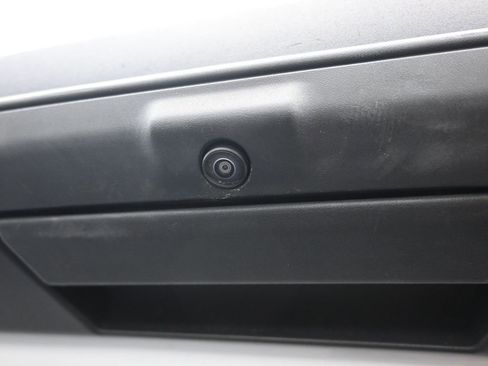 Used 2022 Ford F150 XLT image 42