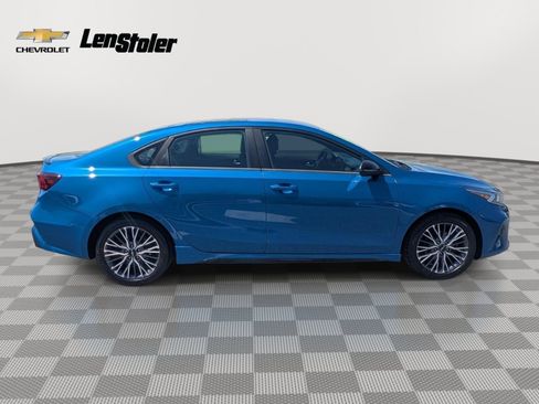 Used 2022 Kia Forte GT-Line w/ GT-Line Technology Package FWD image 6
