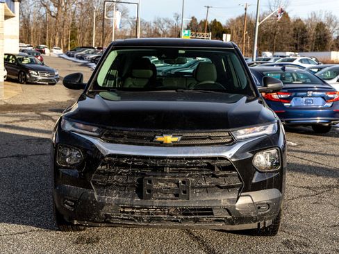 Used 2021 Chevrolet TrailBlazer LS image 2