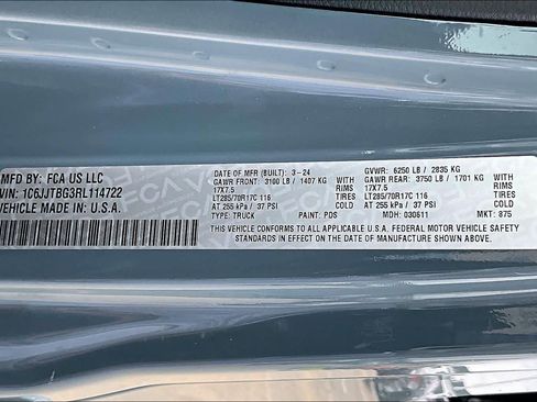 Used 2024 Jeep Gladiator Rubicon w/ Safety Group AWD/4WD image 35
