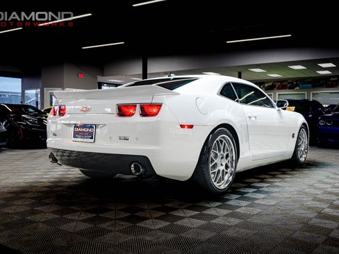 Used 2010 Chevrolet Camaro SS w/ LPO, Ground Effects Package image 21