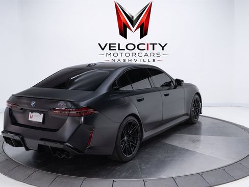 Used 2025 BMW M5 w/ Carbon Package image 14