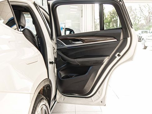 Used 2019 BMW X4 xDrive30i w/ Convenience Package image 44